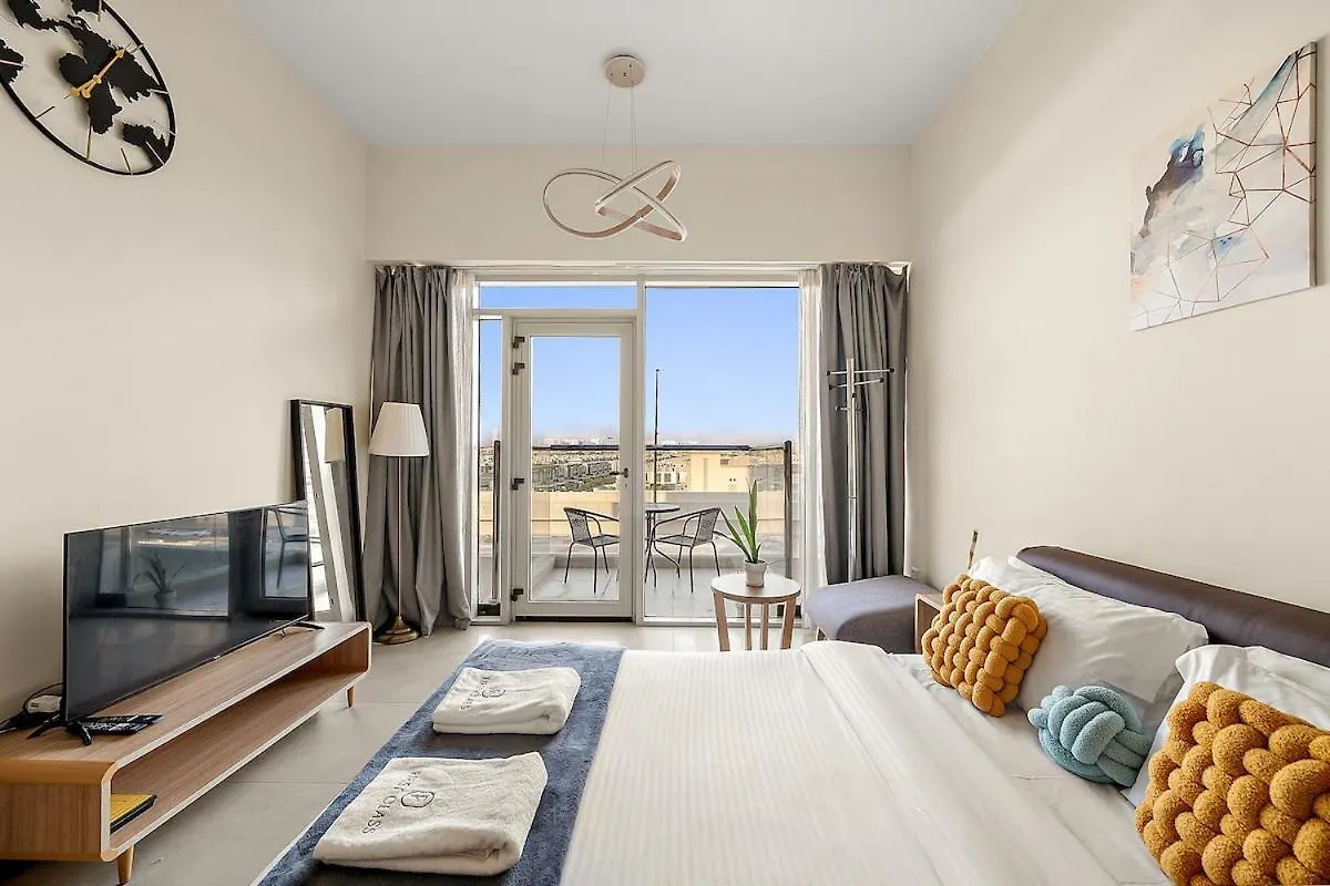 First Class Studio Classy Comfort Dubai 0*,