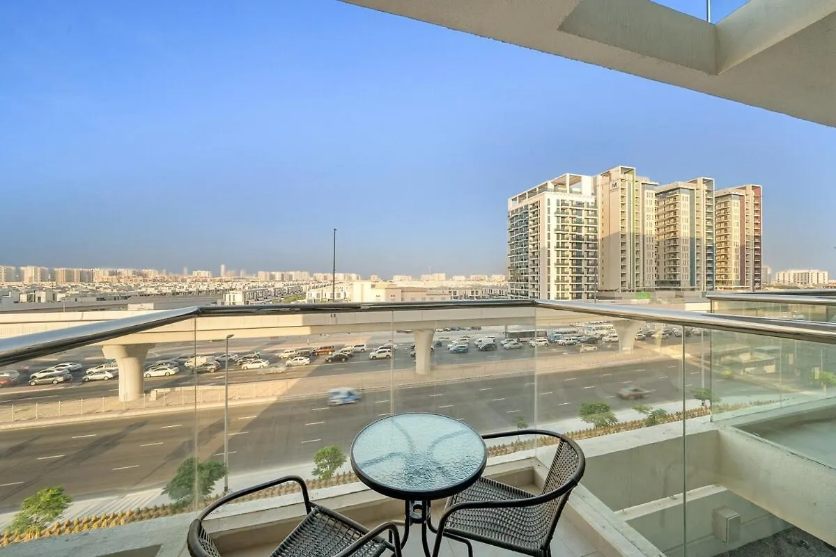 First Class Studio Classy Comfort Dubai Apartment